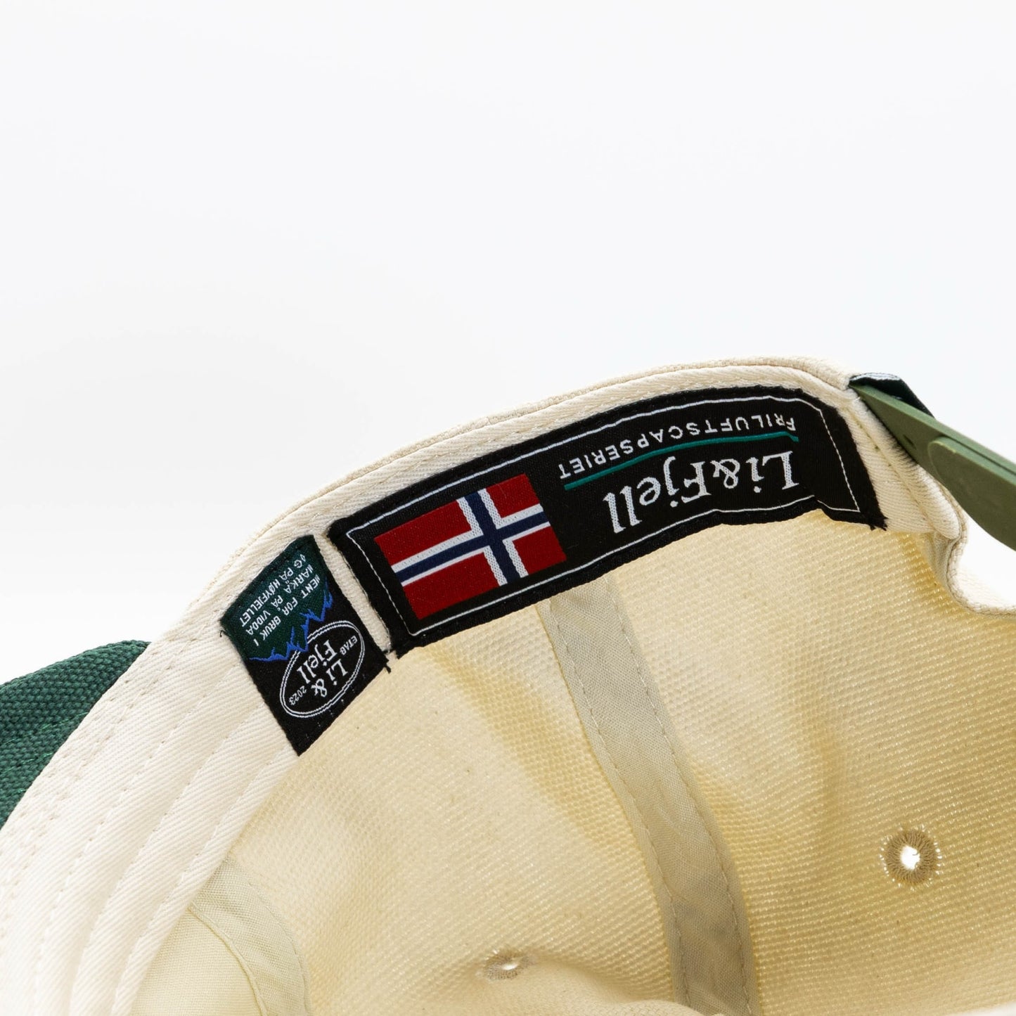 Lyngen Rekreasjon Caps – Kremhvit/Grønn