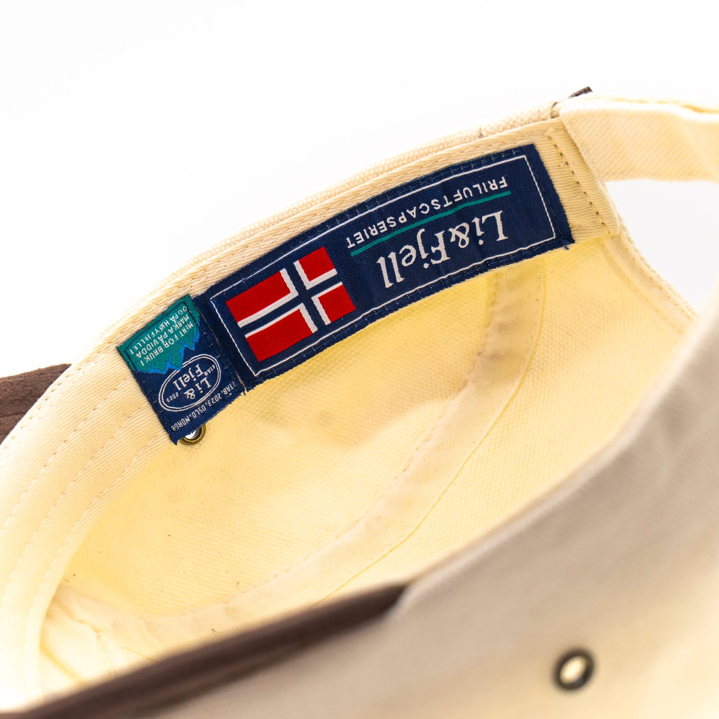 Salmo Trutta Camper – Hvit/Brun